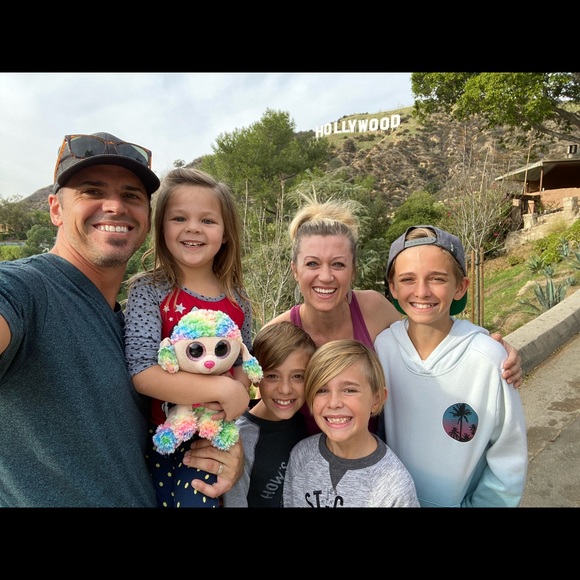 Meet your Posher, Stephanie - Picture 5 of 5